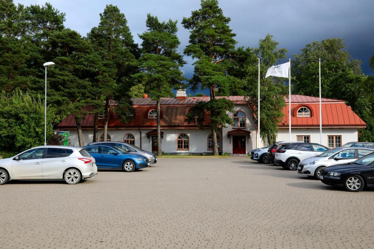 Saka Manor Otel Dış mekan fotoğraf