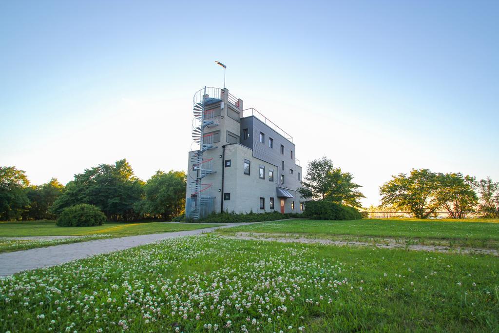 Saka Manor Otel Dış mekan fotoğraf